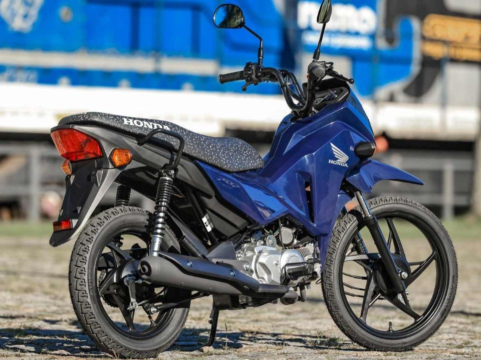Honda ch&iacute;nh thức ra mắt &lsquo;xe số quốc d&acirc;n&rsquo; 110cc gi&aacute; rẻ mới, thiết kế 'n&eacute;t' hơn Future, trang bị &aacute;t v&iacute;a Wave Alpha v&agrave; RSX ảnh 6