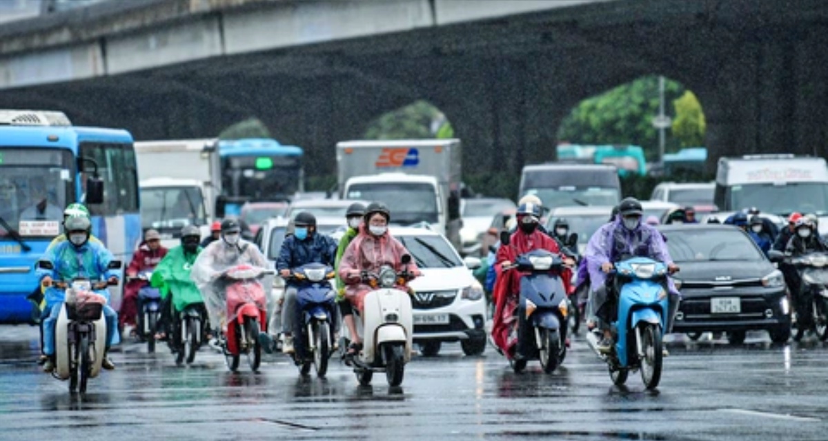 Thời tiết h&ocirc;m nay 28/4: Diễn biến tr&aacute;i chiều giữa hai miền, khu vực n&agrave;o sắp đ&oacute;n đợt kh&ocirc;ng kh&iacute; lạnh mới? 