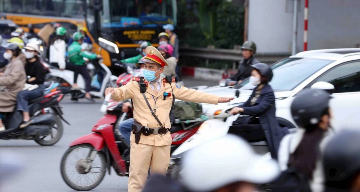 Tối 28/4, H&agrave; Nội cấm đường phục vụ chương tr&igrave;nh nghệ thuật v&agrave; bắn ph&aacute;o hoa, người d&acirc;n cần lưu &yacute;