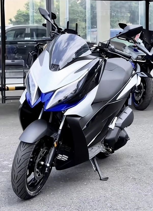 Đại chiến Air Blade, &lsquo;vua xe ga&rsquo; 150cc mới &lsquo;một 9 một 10&rsquo; với Honda SH ch&iacute;nh thức ra mắt gi&aacute; 45,4 triệu đồng ảnh 8