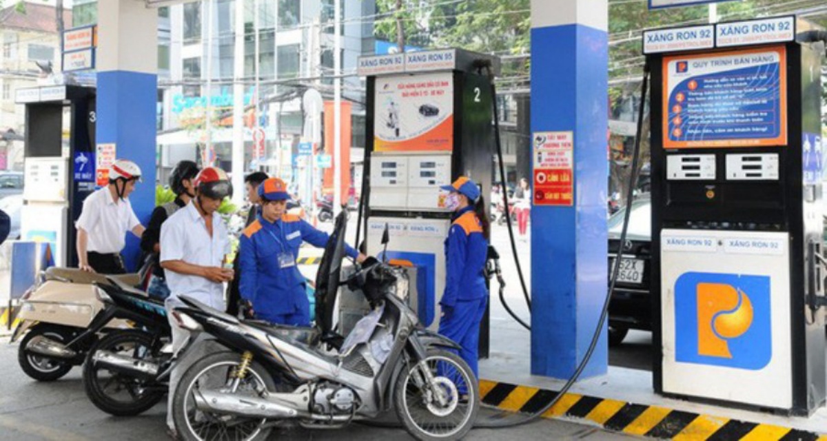 Gi&aacute; xăng dầu h&ocirc;m nay (trưa 29/4): Xăng RON95, RON92, dầu Diesel si&ecirc;u rẻ, chốt mục ti&ecirc;u n&acirc;ng mức dự trữ l&ecirc;n 90 ng&agrave;y