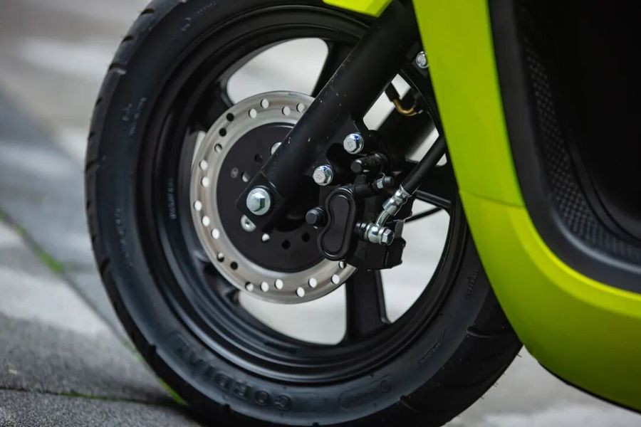 Tin xe hot 29/4: Ch&iacute;nh thức ra mắt &lsquo;vua xe ga&rsquo; 150cc  mới gi&aacute; rẻ 25 triệu đồng, &lsquo;n&eacute;t&rsquo; hơn cả Honda Vision v&agrave; SH Mode