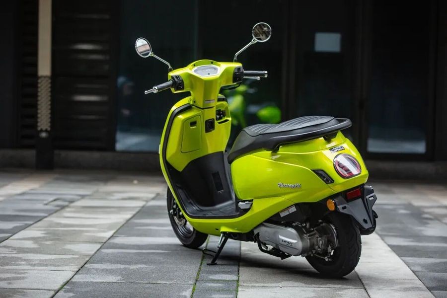 &lsquo;X&eacute; v&eacute;&rsquo; Honda Vision, &lsquo;xe ga quốc d&acirc;n&rsquo; mới &lsquo;n&eacute;t&rsquo; hơn cả SH Mode ch&iacute;nh thức ra mắt gi&aacute; 25 triệu đồng ảnh 2