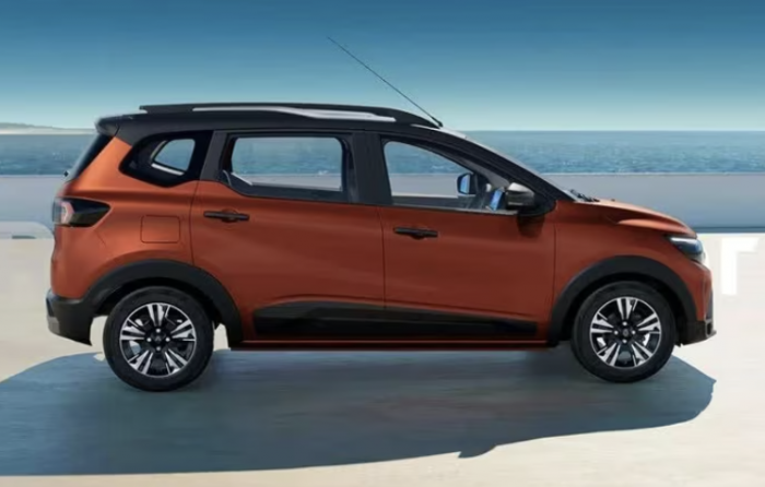 Điểm tin &ocirc; t&ocirc; 2/5: MPV 7 chỗ si&ecirc;u rẻ &lsquo;so găng&rsquo; c&ugrave;ng Xpander, &lsquo;Tiểu G63&rsquo; Suzuki Jimny giảm &lsquo;chạm đ&aacute;y&rsquo;