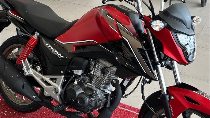 Kh&aacute;ch h&agrave;ng &ugrave;n &ugrave;n săn đ&oacute;n &lsquo;vua c&ocirc;n tay&rsquo; 160cc của Honda v&igrave; gi&aacute; qu&aacute; rẻ, thiết kế kh&aacute;c biệt Winner R v&agrave; Yamaha Exciter ảnh 3
