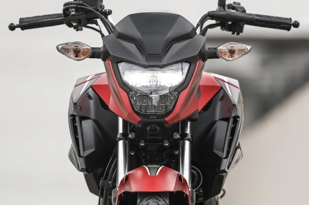 Tin xe hot 4/5: Xe ga &lsquo;&aacute;t chủ b&agrave;i&rsquo; mới của Yamaha ch&iacute;nh thức ra mắt với gi&aacute; rẻ, thiết kế &lsquo;chất&rsquo; hơn SH Mode v&agrave; Air Blade ảnh 3
