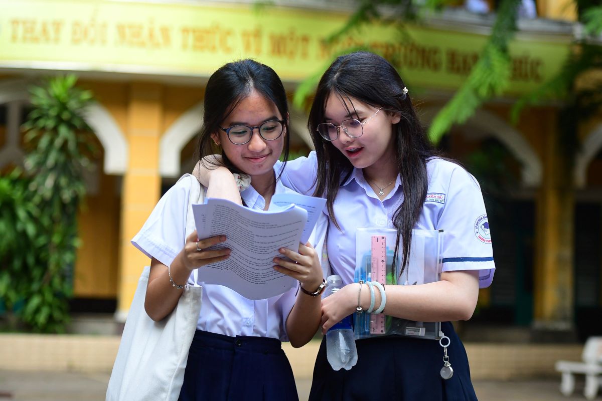 Th&ocirc;ng tin mới về kỳ thi tuyển sinh lớp 10 TPHCM: Danh s&aacute;ch 20 trường c&oacute; tỷ lệ chọi cao nhất