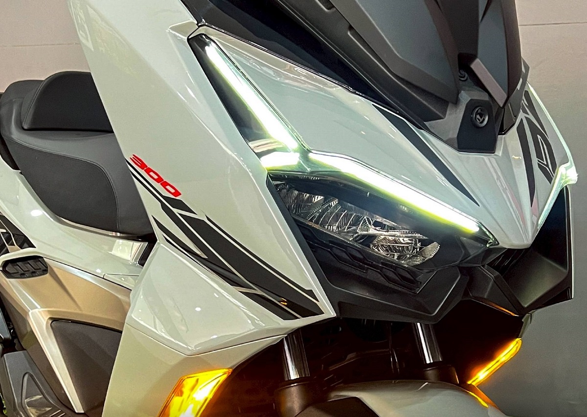&lsquo;Vua xe ga&rsquo; mới &lsquo;Made in Thailand&rsquo; ch&iacute;nh thức mở b&aacute;n gi&aacute; 70 triệu đồng: Thiết kế \'n&eacute;t\' hơn Honda SH