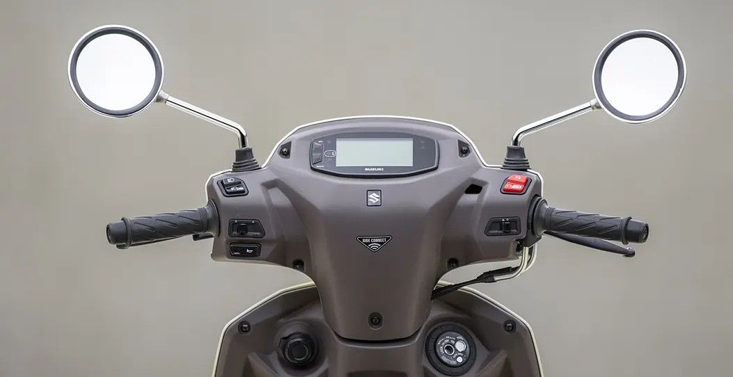 Suzuki ch&iacute;nh thức ra mắt &lsquo;cơn &aacute;c mộng&rsquo; của Honda LEAD với gi&aacute; hấp dẫn, thiết kế &lsquo;n&eacute;t&rsquo; hơn &lsquo;Tiểu SH&rsquo; Vision ảnh 5