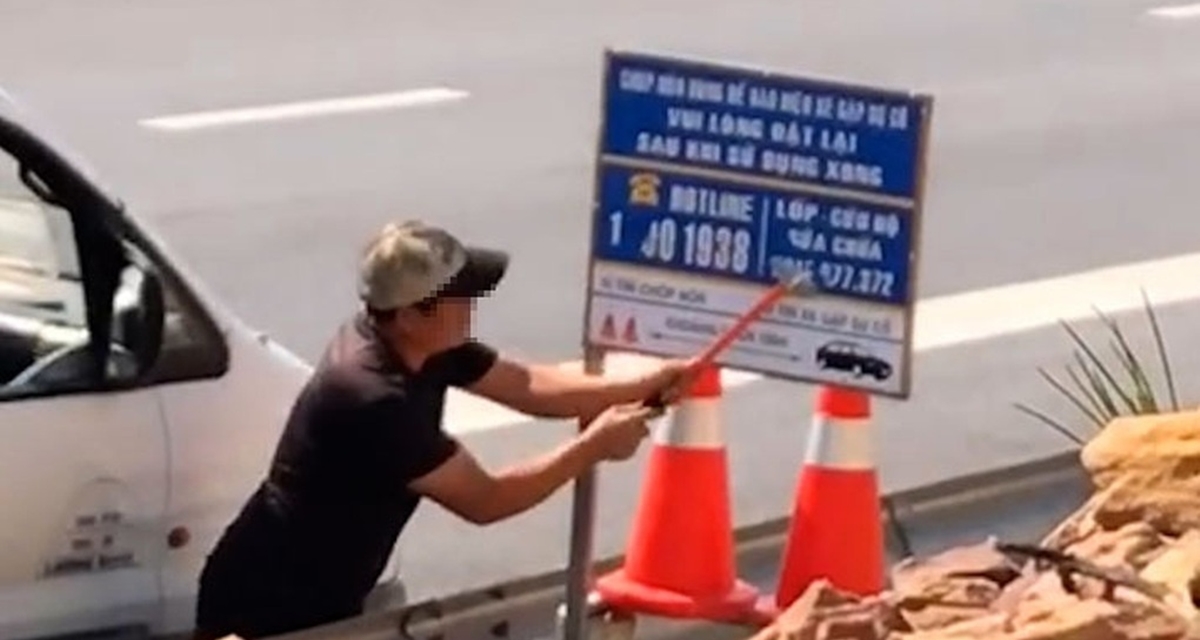Danh t&iacute;nh người đ&agrave;n &ocirc;ng cạo x&oacute;a số đường d&acirc;y n&oacute;ng tr&ecirc;n cao tốc Bắc-Nam, h&eacute; lộ nguồn cơn sự việc