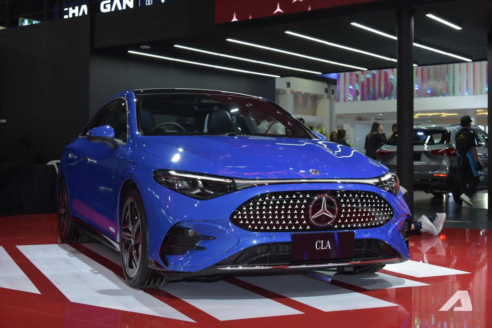 Mercedes-Benz CLA 2026 sắp \'cập bến\' Việt Nam: Sedan hạng sang chạy hơn 500 km/lần sạc, gi&aacute; dự kiến gần 1,7 tỷ đồng