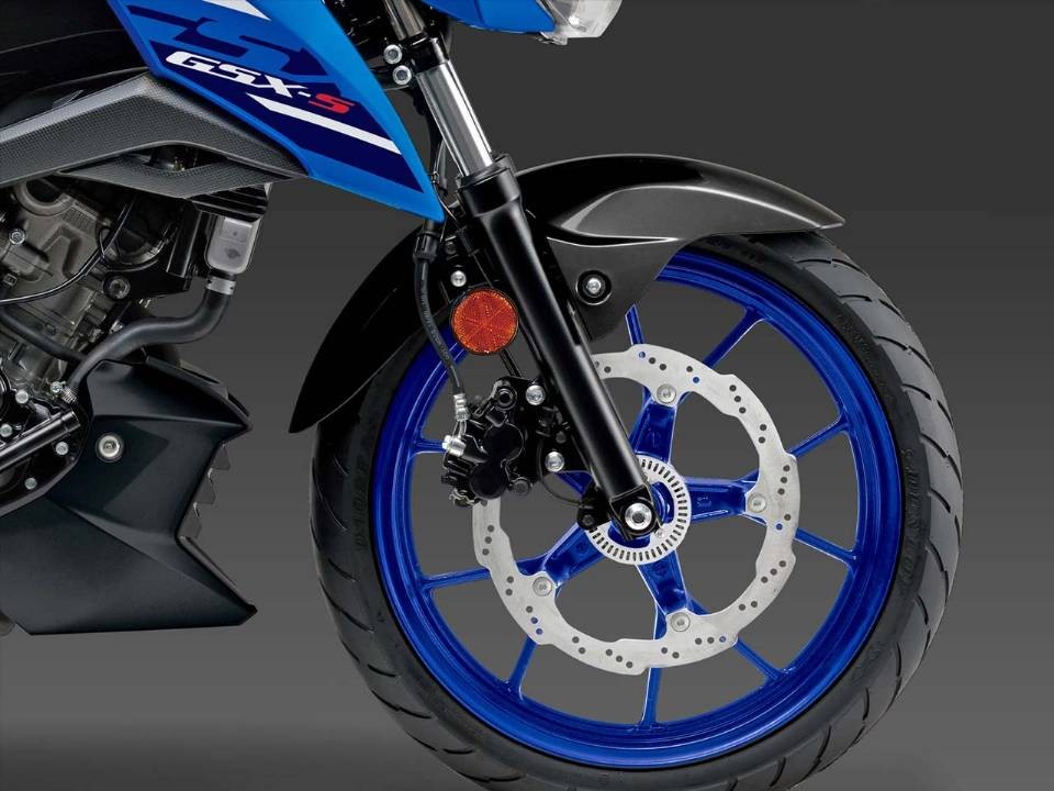 Tin xe trưa 12/5: Suzuki ra mắt mẫu xe mới ph&acirc;n kh&uacute;c &lsquo;tiệm cận&rsquo; Yamaha Exciter v&agrave; Winner R, c&oacute; cả ABS 2 k&ecirc;nh, gi&aacute; \'mềm\'