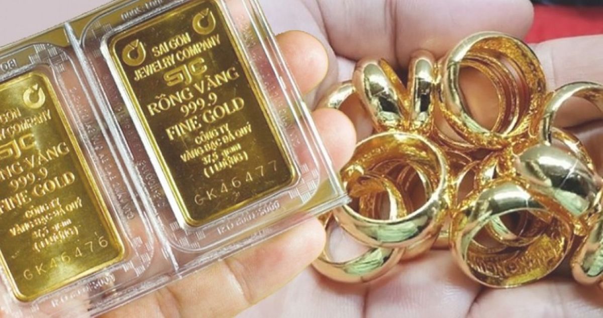 Bảng gi&aacute; v&agrave;ng h&ocirc;m nay 13/5: V&agrave;ng miếng SJC nhẫn 9999 tụt dốc chỉ sau v&agrave;i giờ, cảnh b&aacute;o đợt điều chỉnh hiếm thấy