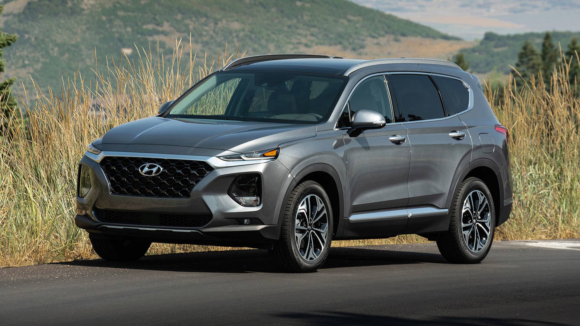 Bảng gi&aacute; xe Hyundai th&aacute;ng 5/2026 mới nhất: Santa Fe giảm sức h&uacute;t, Accent vẫn l&agrave; &lsquo;g&agrave; đẻ trứng v&agrave;ng&rsquo;
