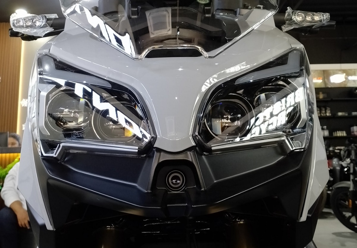 &lsquo;Vua xe ga&rsquo; 180cc mới ch&iacute;nh thức ra mắt gi&aacute; 65 triệu đồng: Thiết kế đỉnh hơn cả Honda SH v&agrave; SH Mode