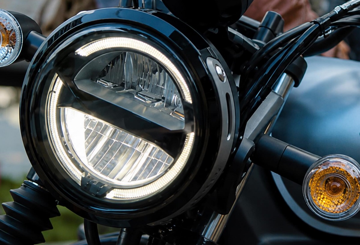 Suzuki ch&iacute;nh thức ra mắt &lsquo;huyền thoại c&ocirc;n tay&rsquo; 160cc mới: M&acirc;m tr&ecirc;n Honda Winner R v&agrave; Yamaha Exciter?