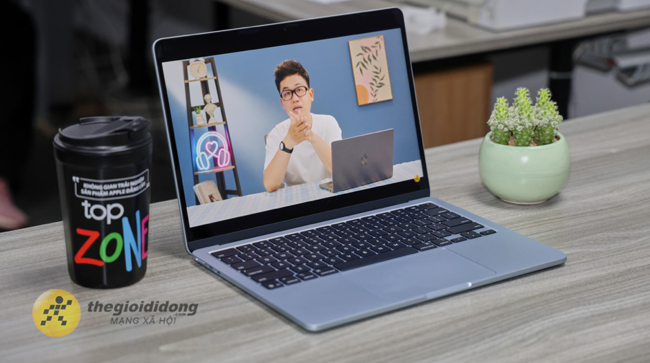 Sự thật bất ngờ: V&igrave; sao nhiếp ảnh gia n&ecirc;n chọn MacBook Air M4 thay v&igrave; d&ograve;ng Pro?