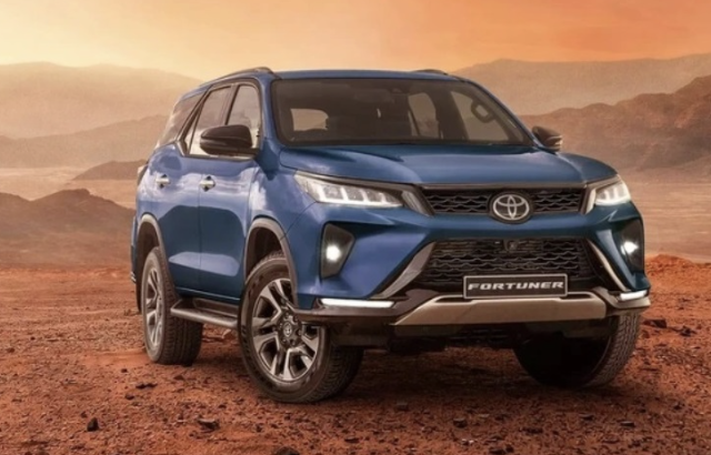 Toyota Fortuner 2027 chuẩn bị c&oacute; bản hybrid đấu Ford Everest, Mazda CX-8: Thời điểm ra mắt dần h&eacute; lộ