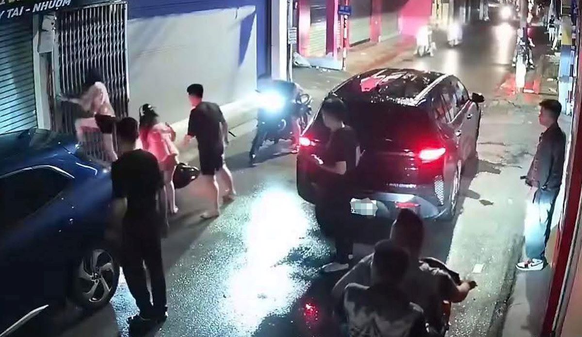 Th&ocirc;ng tin mới vụ 2 c&ocirc; g&aacute;i bị chặn đường, h&agrave;nh hung l&uacute;c nửa đ&ecirc;m tại H&agrave; Nội
