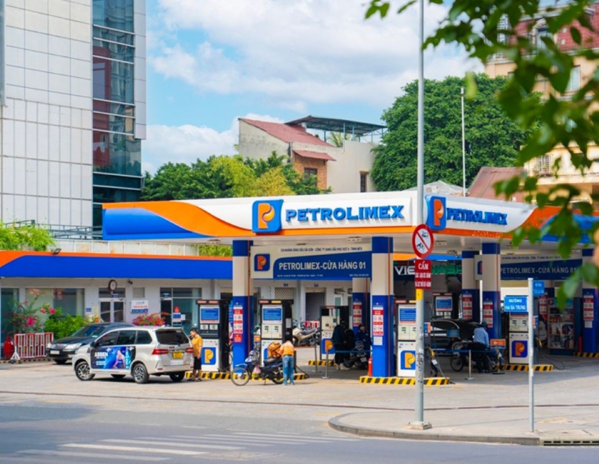 Gi&aacute; xăng dầu h&ocirc;m nay 21/5: Trong nước tăng, một quốc gia c&oacute; nguy cơ \'ph&aacute; đỉnh\' trong m&ugrave;a h&egrave; 2026