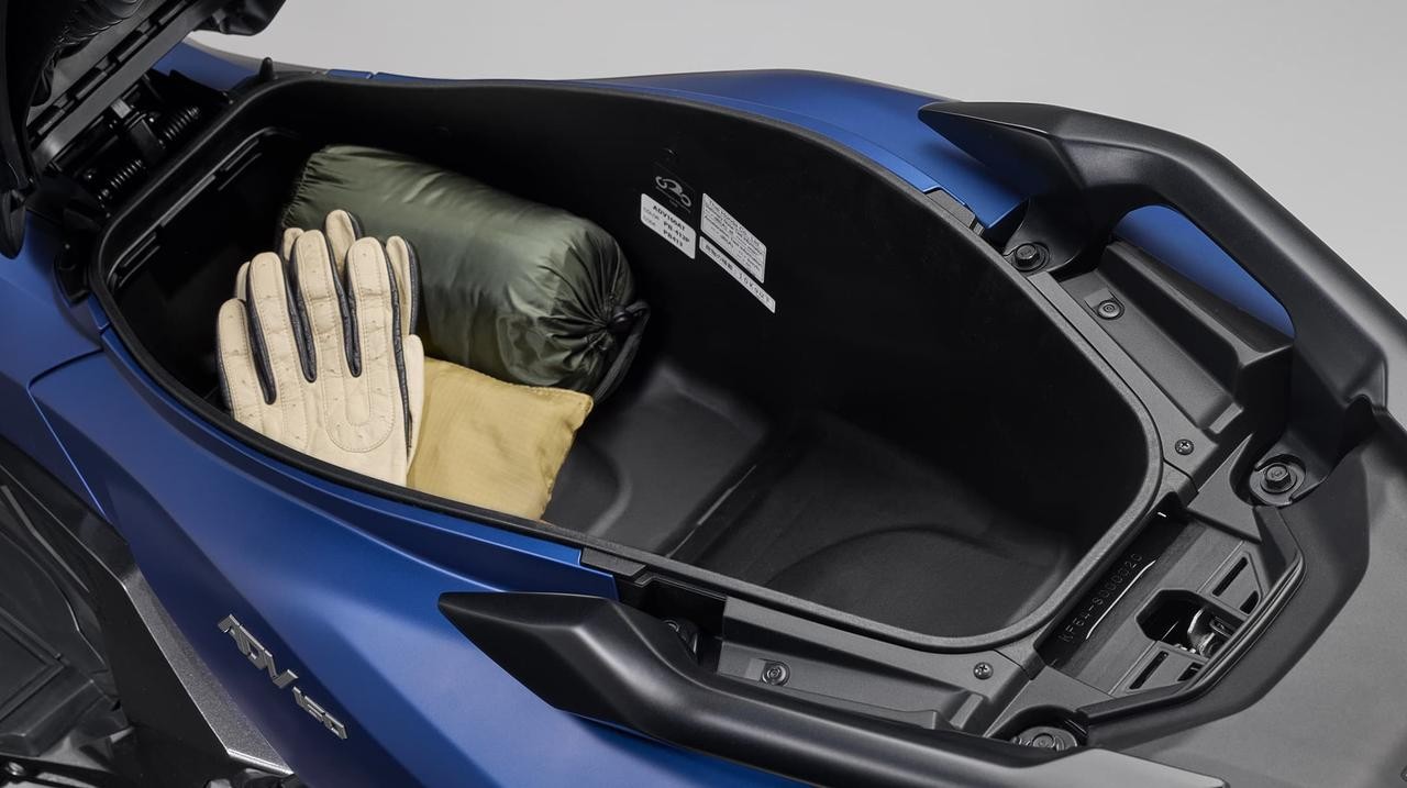 Honda ch&iacute;nh thức mở b&aacute;n &lsquo;vua xe ga&rsquo; 160cc mới &lsquo;n&eacute;t&rsquo; hơn cả SH 160i v&agrave; Air Blade, gi&aacute; 89 triệu đồng, c&oacute; phanh ABS ảnh 5