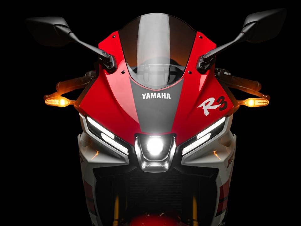 Yamaha ch&iacute;nh thức ra mắt &lsquo;vua c&ocirc;n tay&rsquo; mới ph&acirc;n kh&uacute;c tr&ecirc;n Exciter v&agrave; Honda Winner R, gi&aacute; hấp dẫn m&agrave; trang bị cực xịn ảnh 4