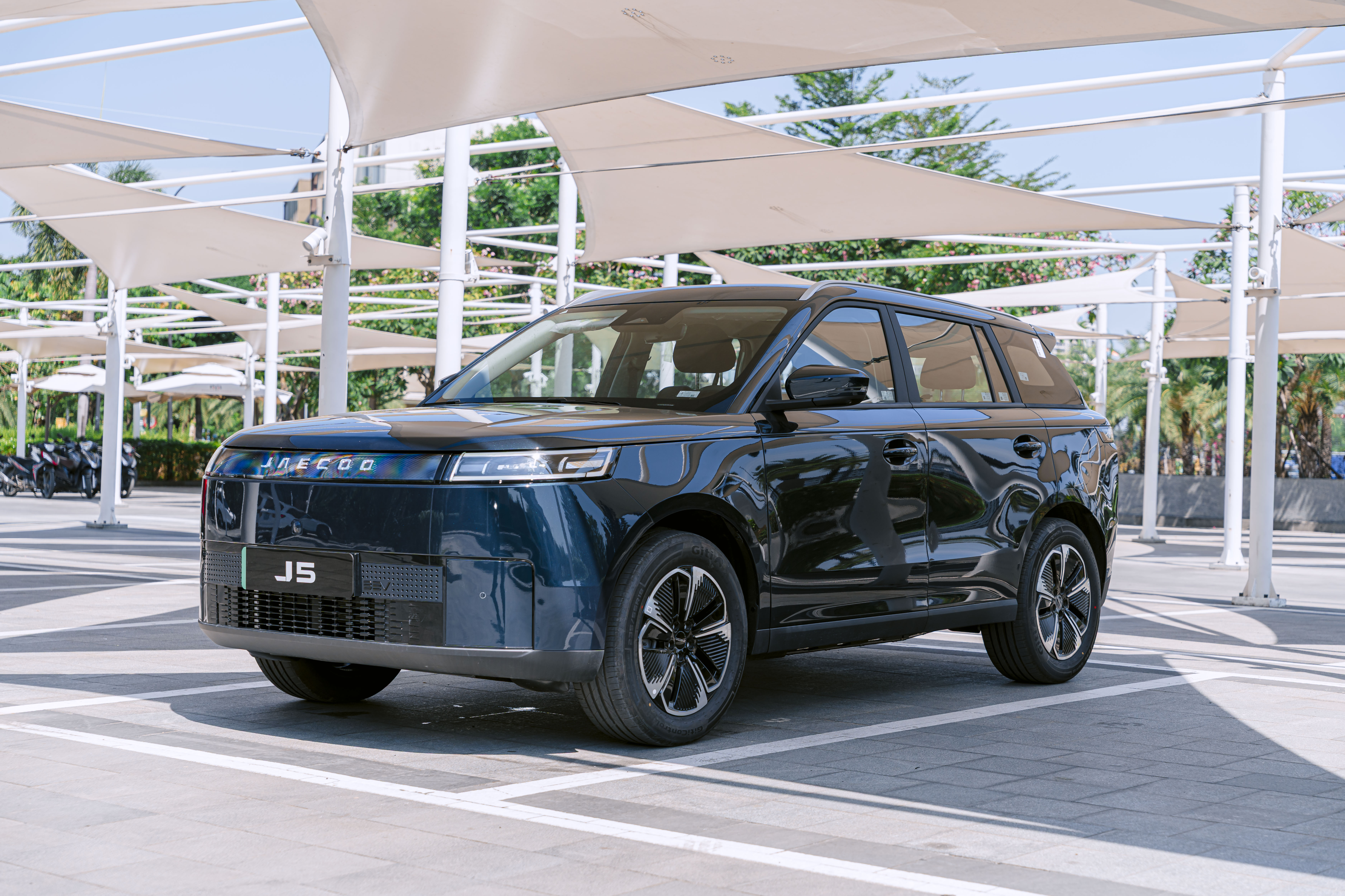 JAECOO J5 EV dẫn đầu thị trường xe điện Đ&ocirc;ng Nam &Aacute;, OMODA & JAECOO tăng tốc to&agrave;n cầu