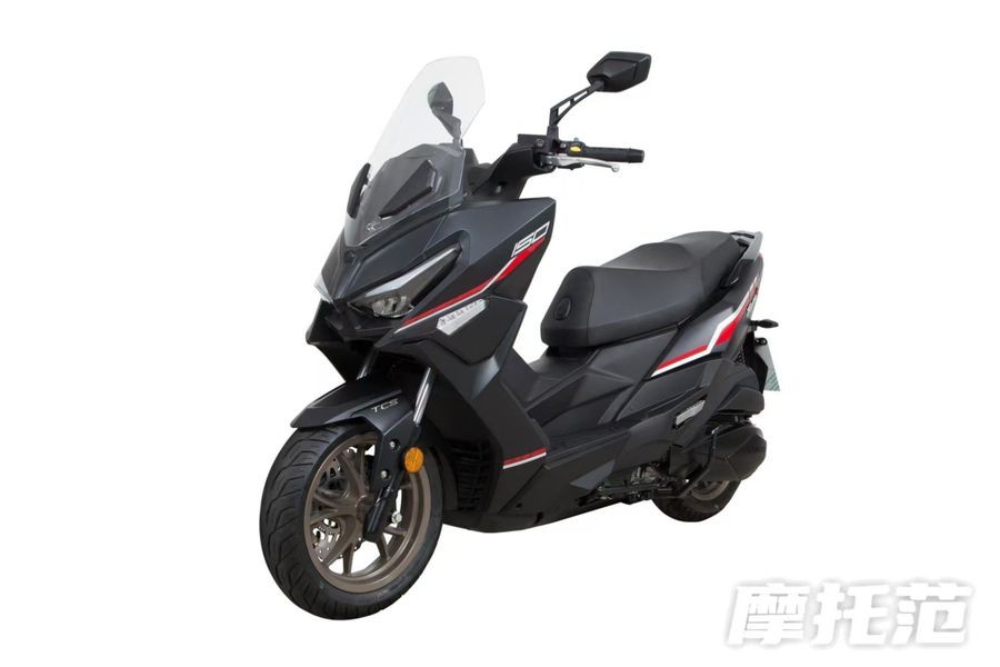 &lsquo;Vua xe ga&rsquo; 150cc mới gi&aacute; 46,4 triệu đồng rẻ hơn Honda Air Blade ch&iacute;nh thức ra mắt, c&oacute; ABS v&agrave; TCS như SH 160i ảnh 4