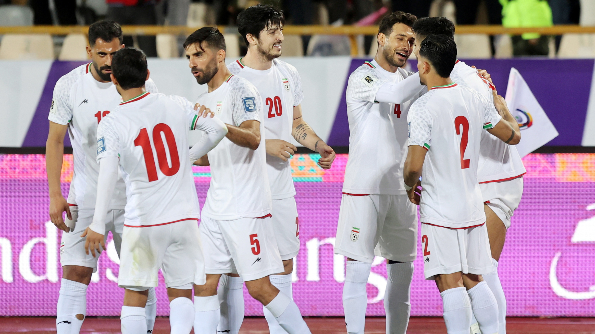 FIFA x&aacute;c nhận tuyển Iran chuyển đại bản doanh World Cup 2026 sang Mexico v&igrave; lo ngại an ninh