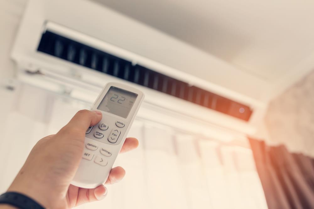 Mẹo d&ugrave;ng điều h&ograve;a tiết kiệm, giảm nửa gi&aacute; tiền điện giữa m&ugrave;a h&egrave; 40 độ C