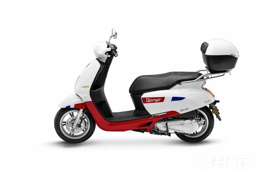 &lsquo;Vua xe ga&rsquo; 125cc mới đẳng cấp ch&acirc;u &Acirc;u ch&iacute;nh thức ra mắt gi&aacute; 38,5 triệu đồng, phong c&aacute;ch kh&aacute;c Honda SH v&agrave; Vario ảnh 5