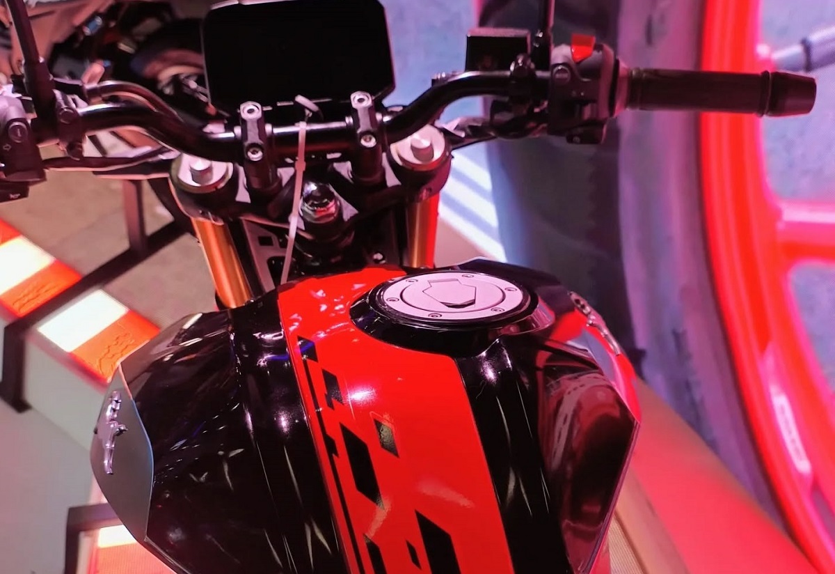 &lsquo;Vua c&ocirc;n tay&rsquo; 200cc mới ch&iacute;nh thức ra mắt gi&aacute; 79 triệu đồng: Thiết kế kh&aacute;c Honda Winner R v&agrave; Exciter