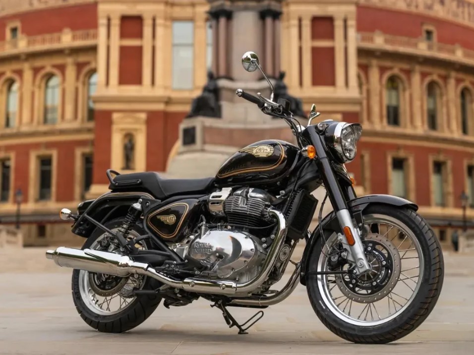 Ch&iacute;nh thức mở b&aacute;n &lsquo;huyền thoại c&ocirc;n tay&rsquo; mới: Ph&acirc;n khối lớn hơn Yamaha Exciter v&agrave; Honda Winner R, gi&aacute; rẻ so với trang bị ảnh 1