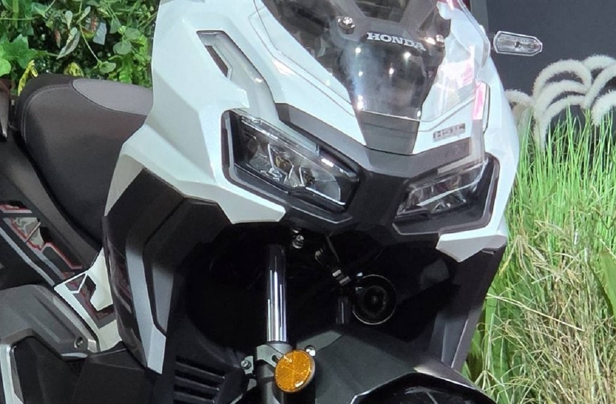 Tin xe m&aacute;y 29/5: Honda ra mắt &lsquo;vua xe ga&rsquo; 160cc mới đẹp hơn cả Air Blade v&agrave; Vario, gi&aacute; 75 triệu đồng