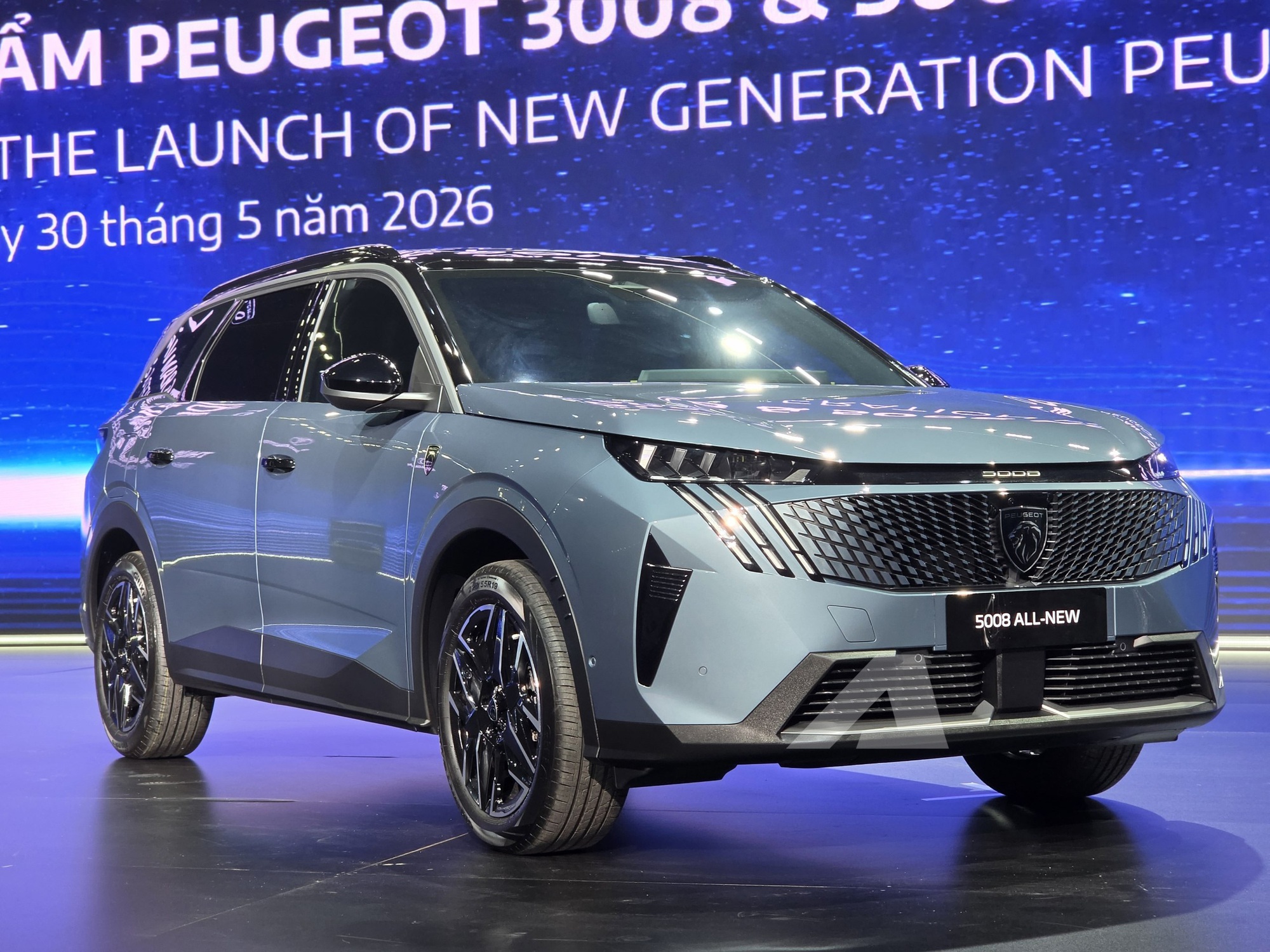 Peugeot 3008 v&agrave; 5008 thế hệ mới ra mắt Việt Nam: M&agrave;n h&igrave;nh 21 inch cực khủng, \'g&acirc;y &aacute;p lực\' l&ecirc;n Honda CR-V v&agrave; Santa Fe