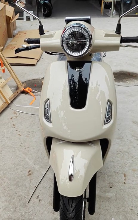Ch&iacute;nh thức ra mắt &lsquo;vua xe ga&rsquo; 150cc mới gi&aacute; 50 triệu đồng: Thiết kế &lsquo;n&eacute;t&rsquo; hơn SH Mode, c&oacute; ABS 2 k&ecirc;nh v&agrave; TCS như SH 160i ảnh 2