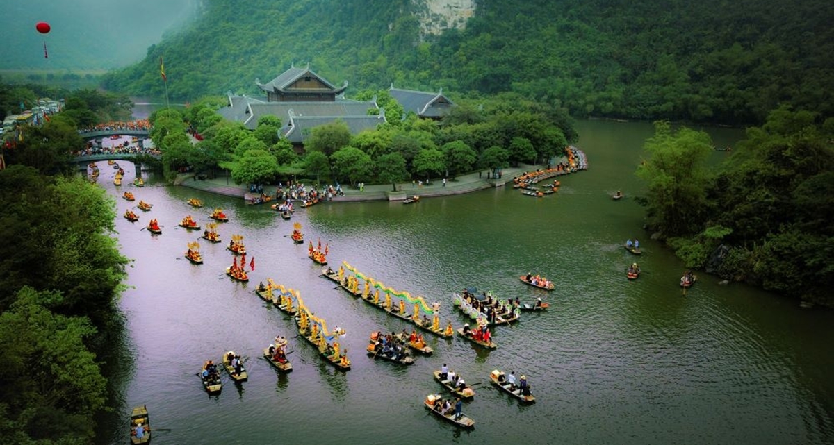 Ninh B&igrave;nh l&ecirc;n tiếng n&oacute;ng về vụ nữ du kh&aacute;ch kể gặp chuyện &lsquo;t&acirc;m linh&rsquo; kỳ lạ thu h&uacute;t hơn 3 triệu lượt xem