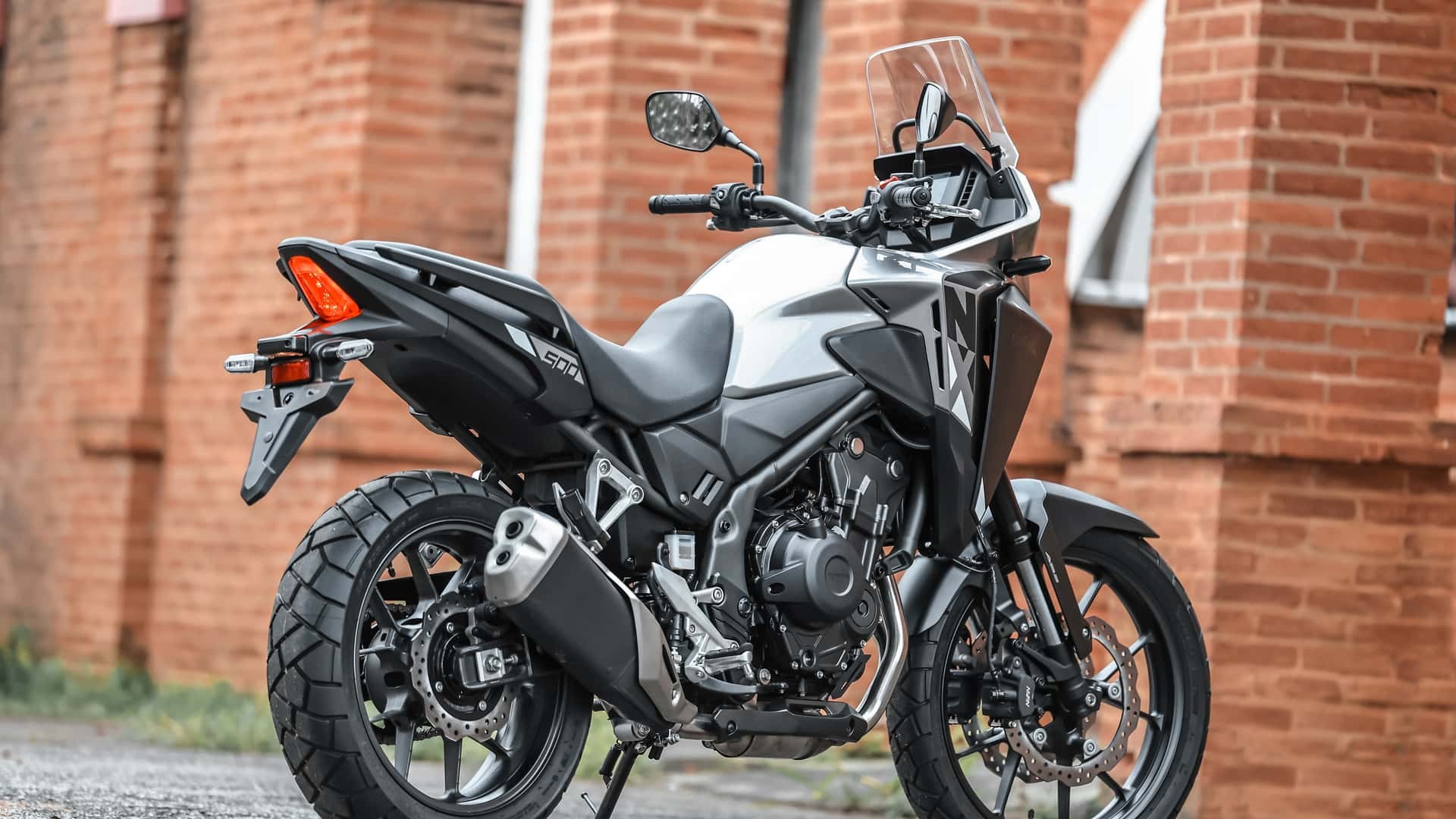 Honda ch&iacute;nh thức ra mắt &lsquo;vua c&ocirc;n tay&rsquo; mới ph&acirc;n kh&uacute;c kh&aacute;c Winner R, c&oacute; ABS k&ecirc;nh đ&ocirc;i vượt trội Yamaha Exciter, gi&aacute; mềm ảnh 2