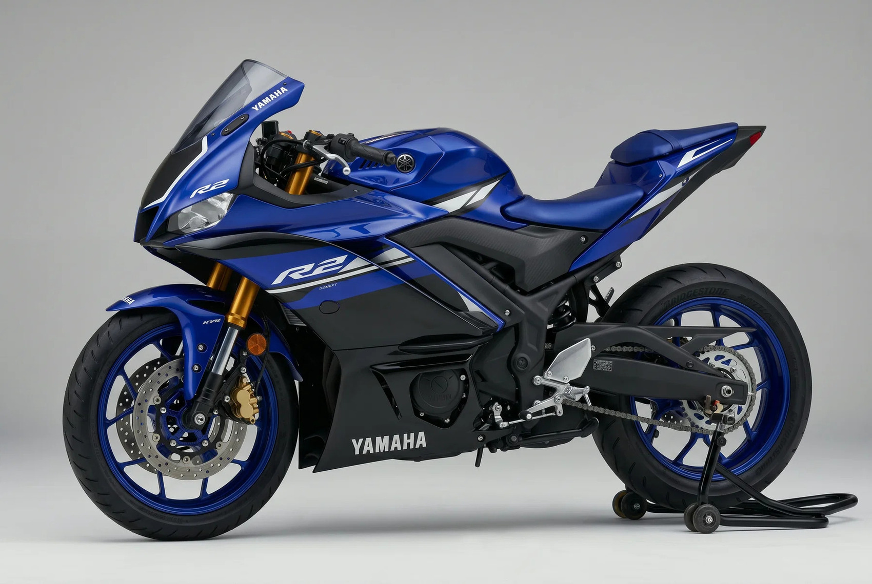 Yamaha YZF-R2 sắp lộ diện: \'Mắt x&iacute;ch\' c&ograve;n thiếu giữa R15 v&agrave; R3, hứa hẹn \'đe nẹt\' Honda CBR250RR