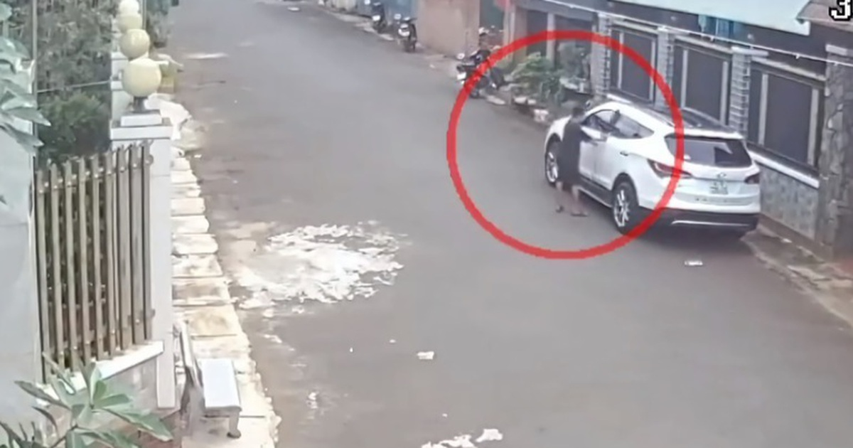 Th&ocirc;ng tin bất ngờ về b&eacute; trai 12 tuổi l&eacute;n lấy &ocirc; t&ocirc; người kh&aacute;c l&aacute;i đi, chủ xe kh&ocirc;ng y&ecirc;u cầu bồi thường