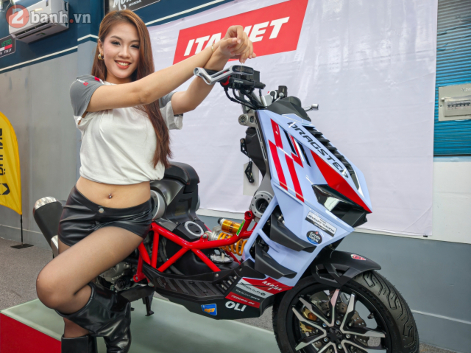 \'Vua xe ga\' 300cc ch&iacute;nh thức ra mắt tại Việt Nam: Thiết kế đậm chất MotoGP, chỉ 40 chiếc khiến d&acirc;n chơi săn đ&oacute;n