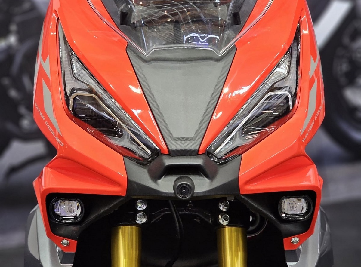 &lsquo;Vua xe ga&rsquo; 200cc mới ch&iacute;nh thức ra mắt gi&aacute; 50 triệu đồng: Thiết kế n&eacute;t hơn Honda Air Blade v&agrave; Vario