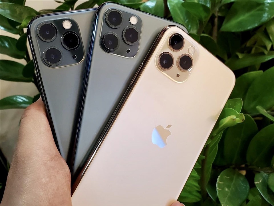 Apple g&acirc;y bất ngờ lớn với 29 c&aacute;i t&ecirc;n trong danh s&aacute;ch iPhone được n&acirc;ng cấp l&ecirc;n iOS 27