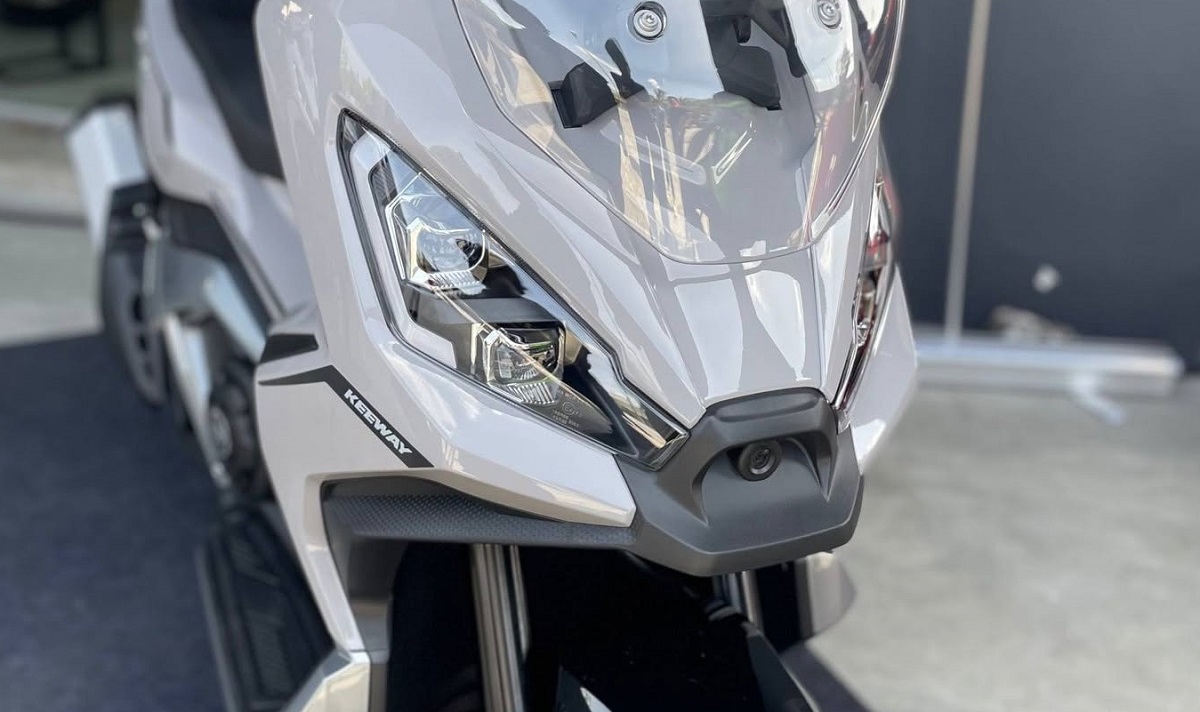 &lsquo;Vua xe ga&rsquo; 180cc mới ch&iacute;nh thức ra mắt gi&aacute; 53 triệu đồng: Thiết kế đỉnh hơn cả Honda SH v&agrave; SH Mode