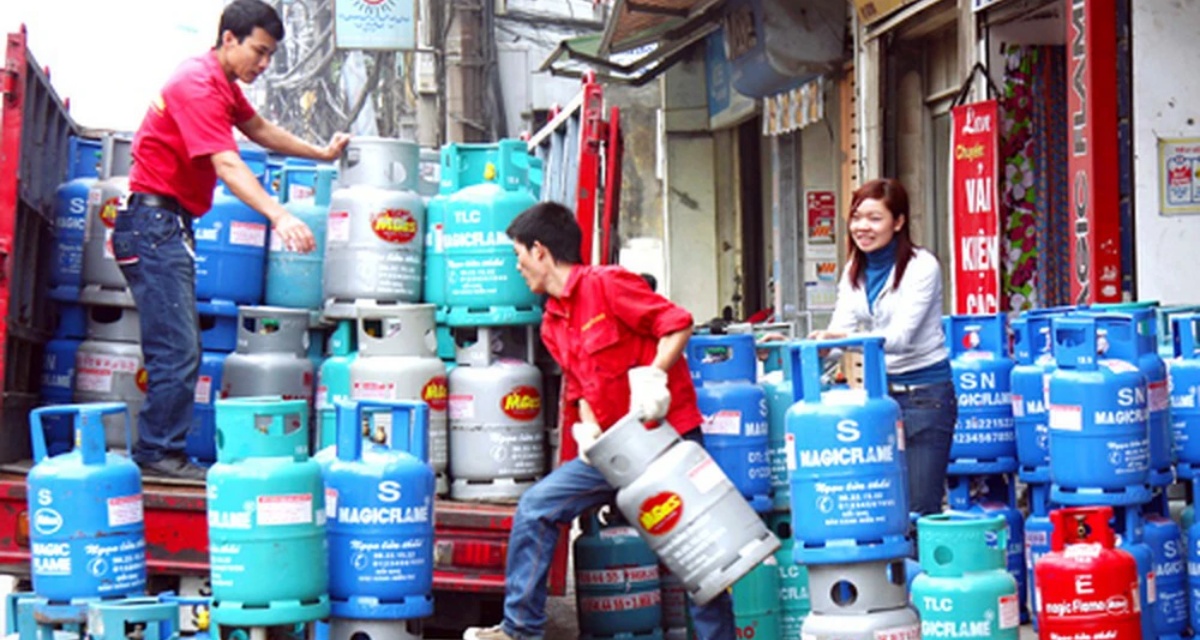 Gi&aacute; gas h&ocirc;m nay 11/6: Gas Petrolimex, Saigon Petro, Pacific Petro, PV GAS xuất hiện ch&ecirc;nh lệch, dự b&aacute;o tăng hay giảm? 