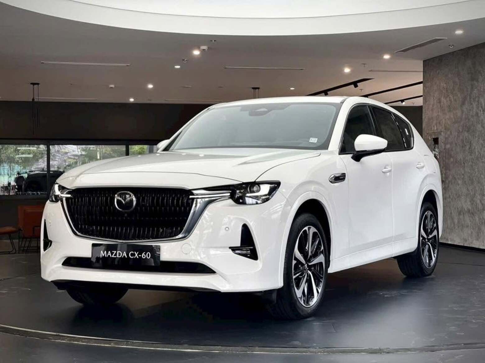 Mazda CX-60 nhận cọc tại Việt Nam: D&ugrave;ng động cơ I6 3.3L tăng &aacute;p mild-hybrid hiếm gặp, gi&aacute; dự kiến 1,8 tỷ đồng