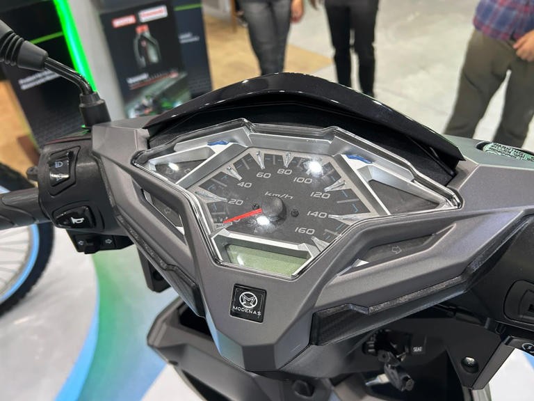 Ch&iacute;nh thức ra mắt &lsquo;vua xe ga&rsquo; 125cc mới của Nhật gi&aacute; 39 triệu đồng, &lsquo;n&eacute;t&rsquo; hơn Honda Vision v&agrave; Vario ảnh 4