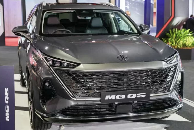 MG giới thiệu SUV 7 chỗ mới &lsquo;đấu&rsquo; Ford Everest v&agrave; Fortuner: \'Ngập\' c&ocirc;ng nghệ, chuẩn mực xe gia đ&igrave;nh