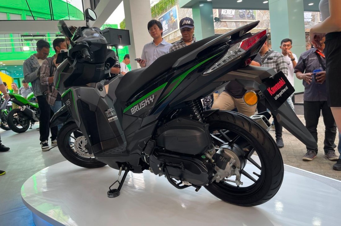 Tin xe trưa 12/6: Đối thủ &lsquo;đồng hương&rsquo; của Honda Vario ch&iacute;nh thức ra mắt, được săn đ&oacute;n v&igrave; gi&aacute; rẻ như Vision ảnh 1