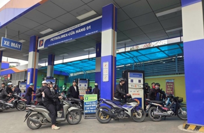 Tin xe hot 13/6: Qu&ecirc;n Honda Future đi, Yamaha ch&iacute;nh thức ra mắt &lsquo;vua xe số&rsquo; 135cc mới xịn hơn Wave Alpha, gi&aacute; hấp dẫn ảnh 3